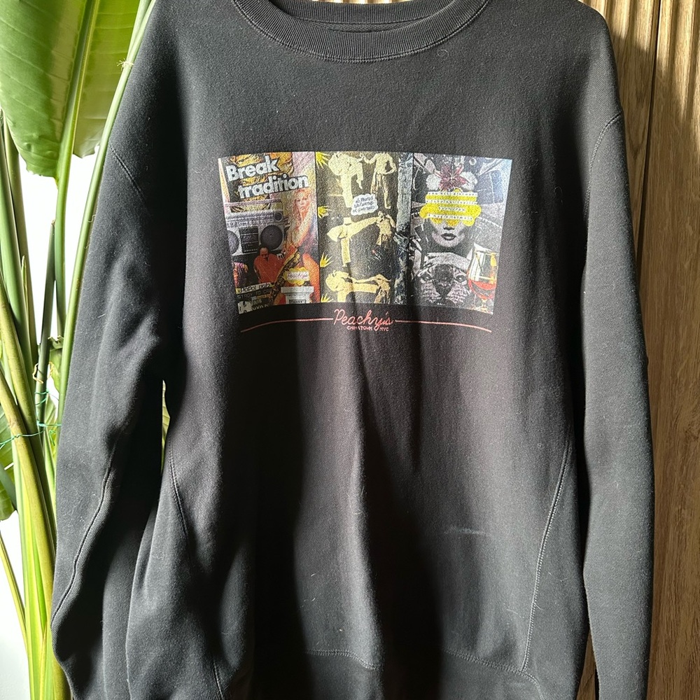 Peachy’s NYC Black Graphic Sweatshirt